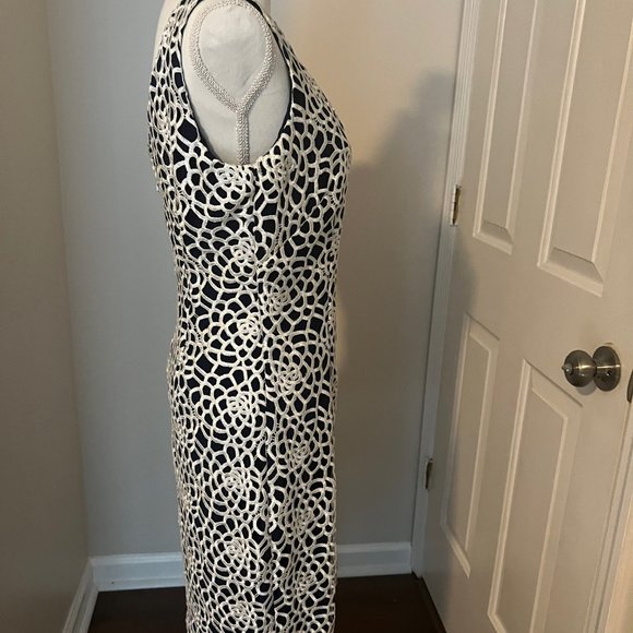 Lauren By Ralph Lauren Sleeveless Dress Size 8- Navy Blue/White Crochet Overlay - Picture 3 of 8